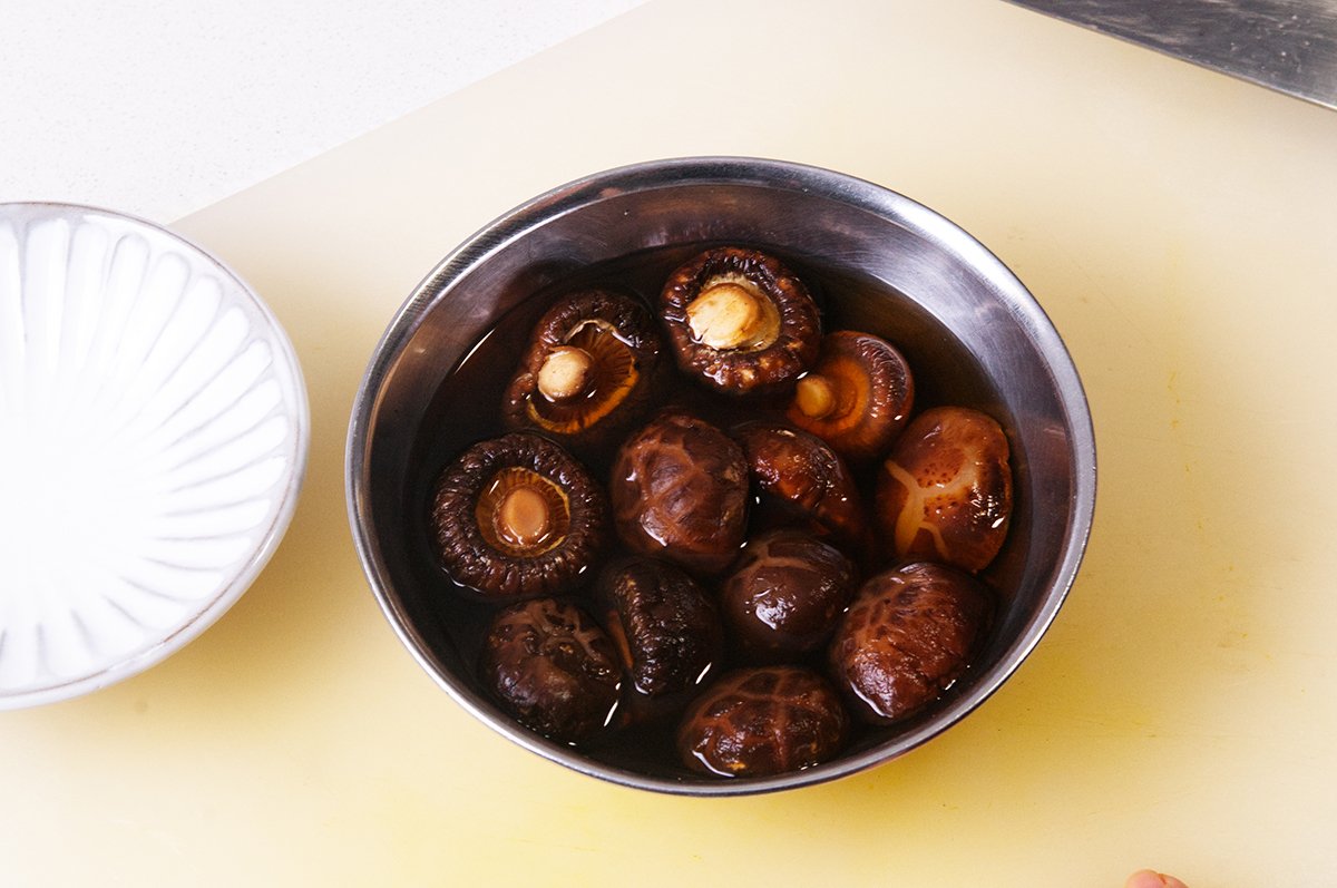soak mushroom dumplins
