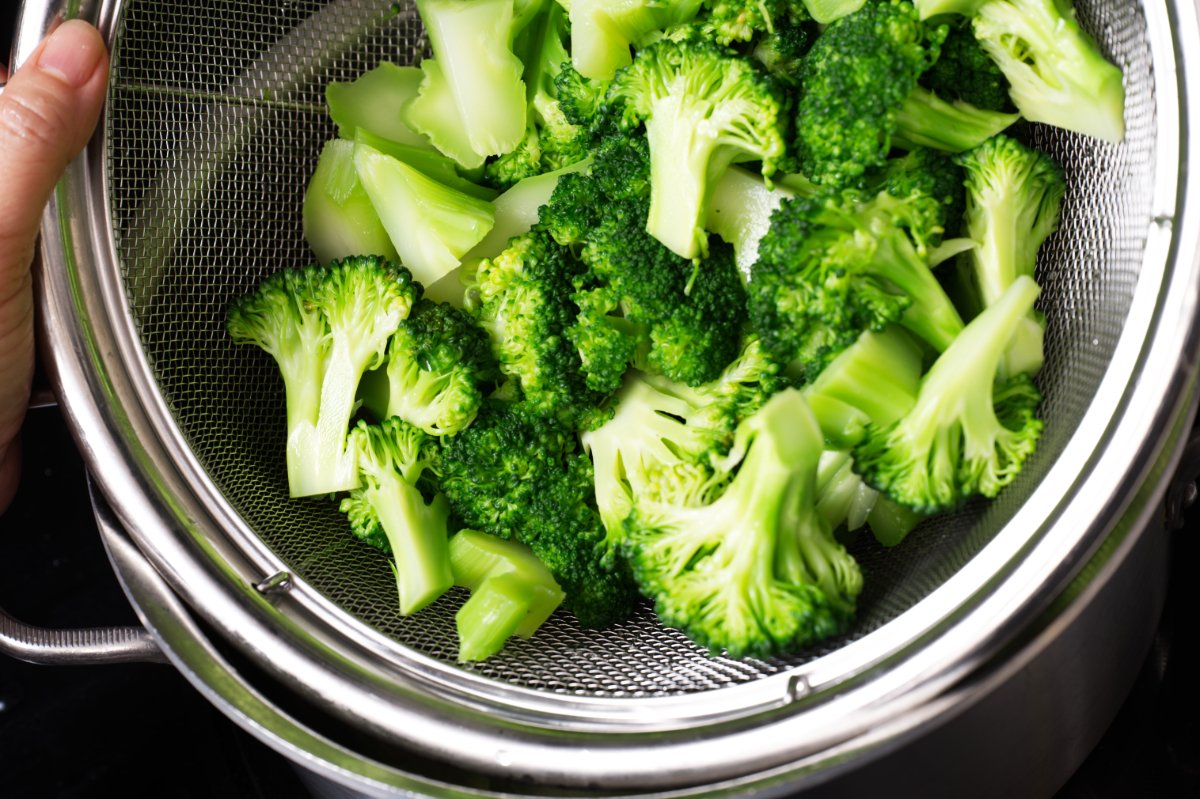 colander broccoli