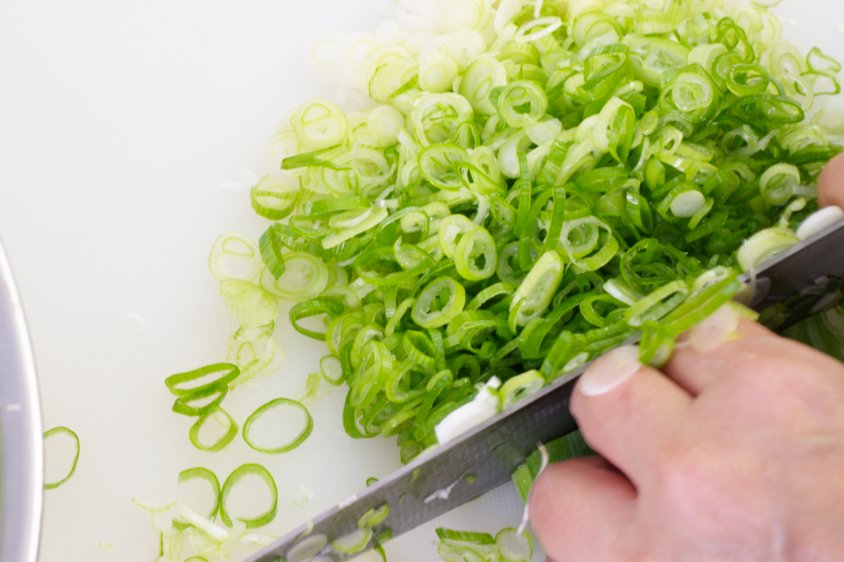 slicing scallions for egg souffle