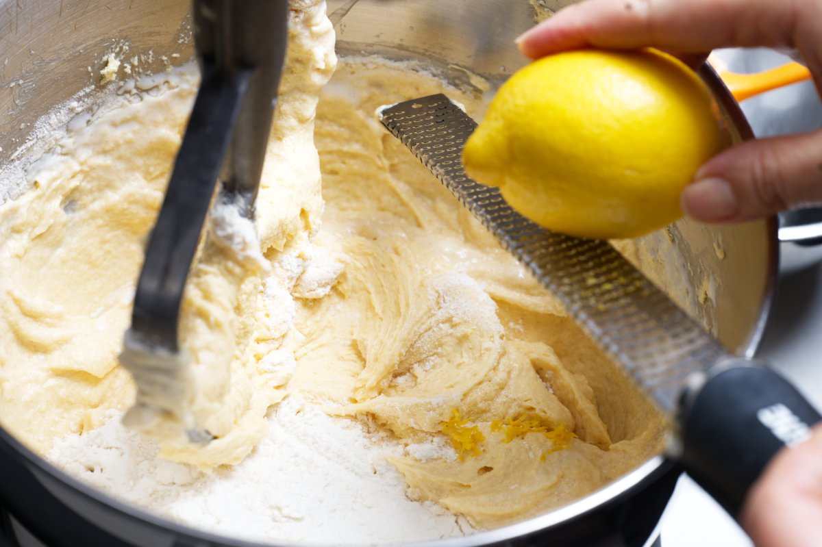 adding lemon zest to pound cake batter