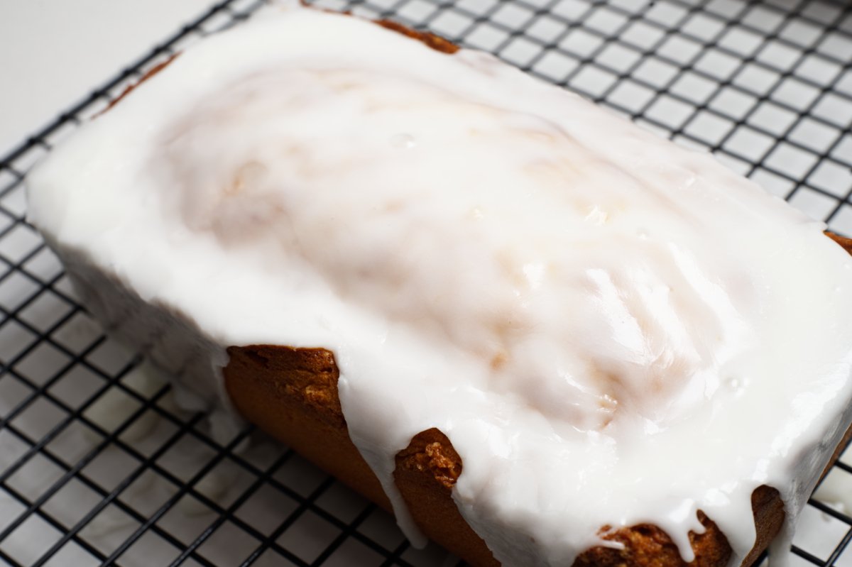 finished glazed lemon pound cake