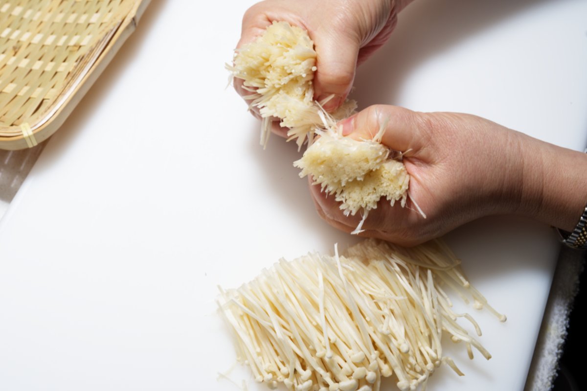 separating enoki