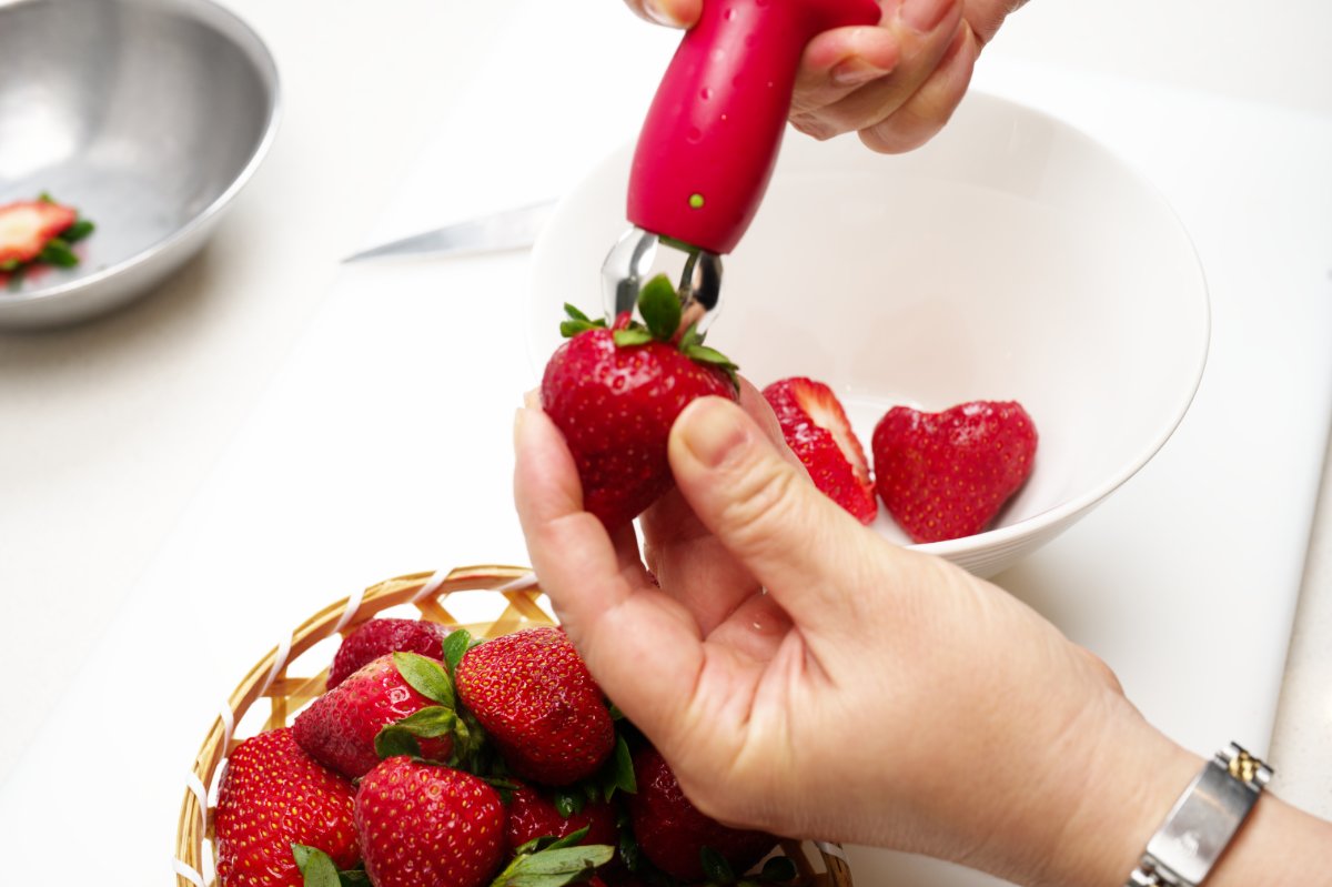 hulling strawberries with gadget