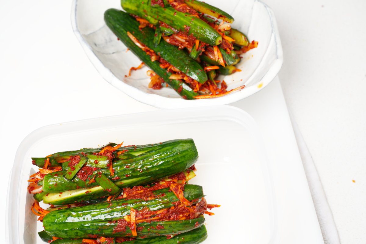 serving stuffed cucumber kimchi 
