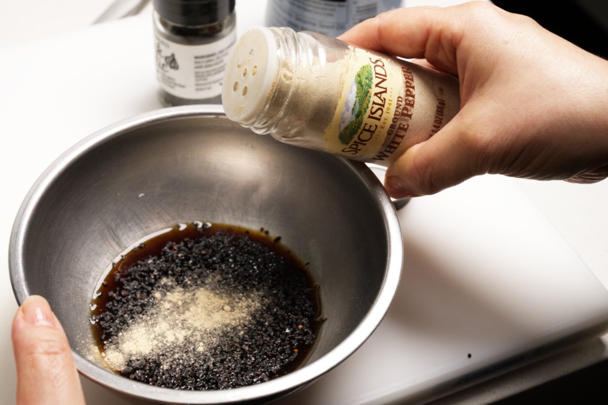 adding white pepper to dressing