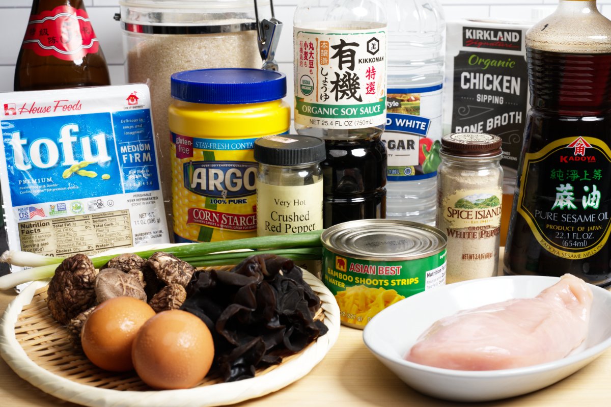 ingredient pic for hot and sour soup