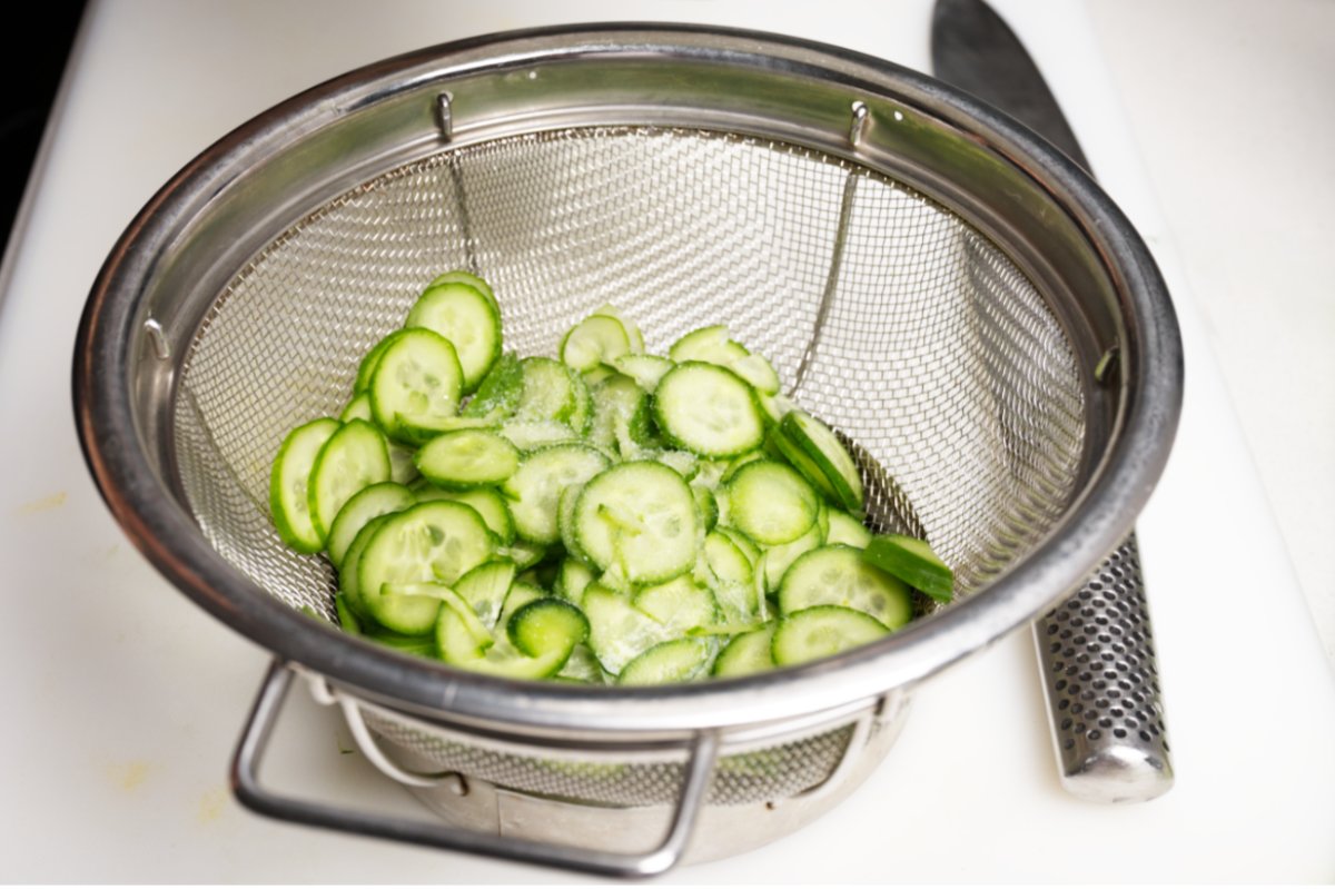 salting cucumbers