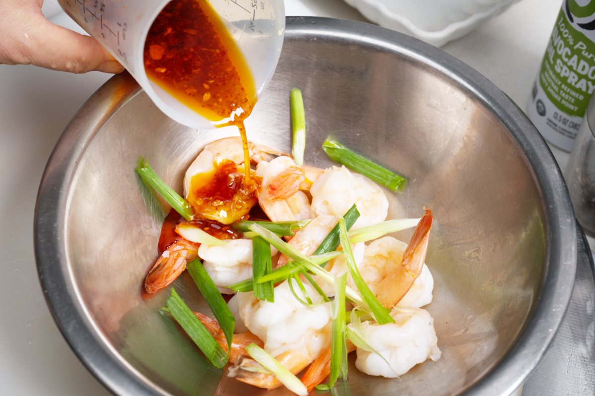 dressing shrimp and scallions