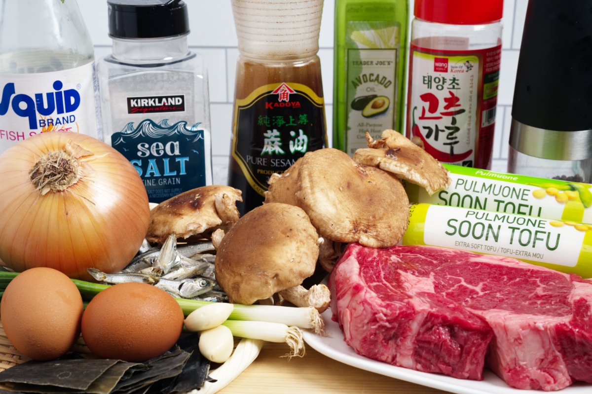 ingredient pic for beef Sundubu-Jjigae